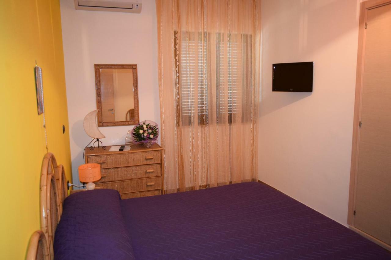 Bed &Breakfast Pinetamare Bed & Breakfast กัสเตลโวลตูร์โน ภายนอก รูปภาพ