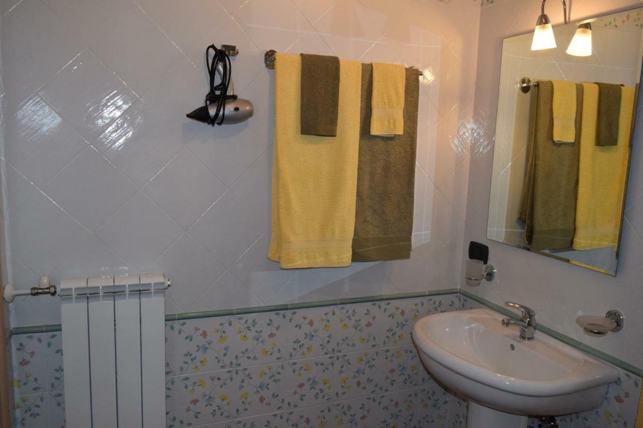 Bed &Breakfast Pinetamare Bed & Breakfast กัสเตลโวลตูร์โน ภายนอก รูปภาพ