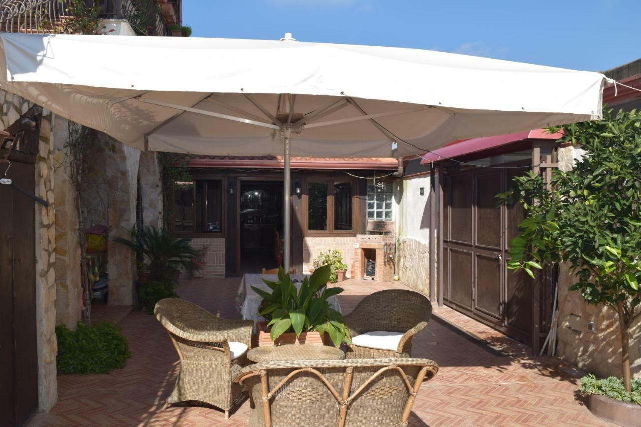 Bed &Breakfast Pinetamare Bed & Breakfast กัสเตลโวลตูร์โน ภายนอก รูปภาพ